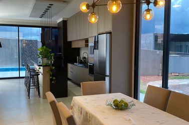 Casa &agrave; venda - 190m&sup2; - Cond Parthenon 