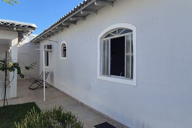 Casa &agrave; venda - 210m&sup2; - Jardim Ouro Branco 