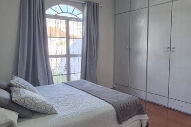 Casa &agrave; venda - 210m&sup2; - Jardim Ouro Branco 