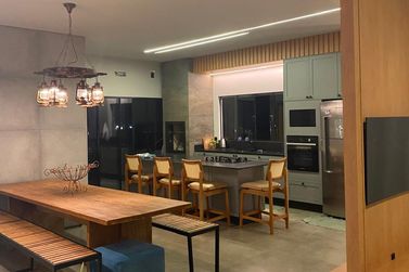 Ch&aacute;cara &agrave; venda - 210m&sup2; - &Aacute;guas de Santa Clara 