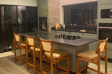 Ch&aacute;cara &agrave; venda - 210m&sup2; - &Aacute;guas de Santa Clara 