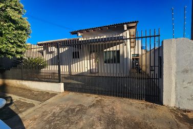 Casa &agrave; venda - 120m&sup2; - Residencial Fazenda Simone
