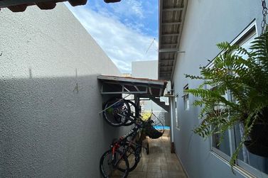 Casa &agrave; venda - 180m&sup2; - Jardim Central