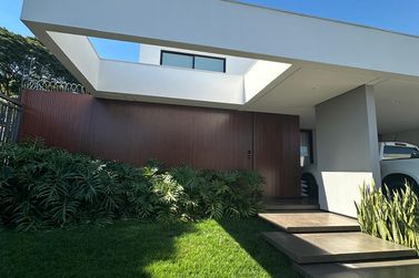 Casa &agrave; venda - 245m&sup2; - Jardim Ouro Branco 