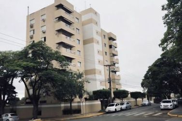 Apartamento &agrave; venda - 70m&sup2; - Centro