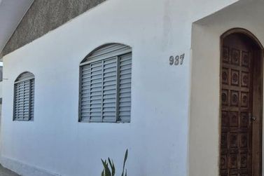 Casa &agrave; venda - 120m&sup2; - Centro