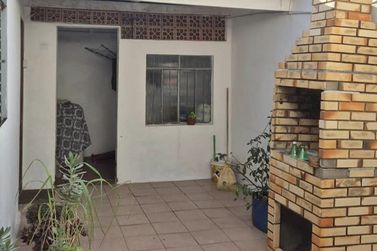 Casa &agrave; venda - 120m&sup2; - Centro