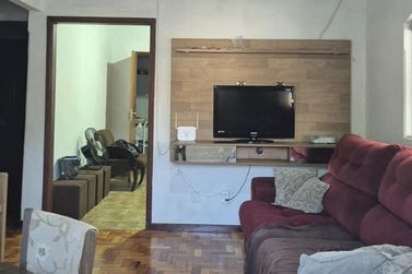Casa &agrave; venda - 120m&sup2; - Centro