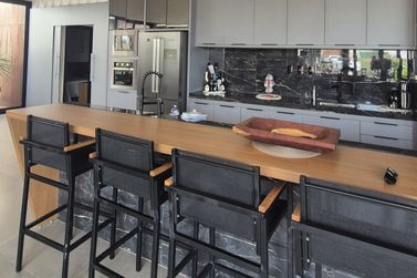 Casa &agrave; venda - 350m&sup2; - Porto rico 