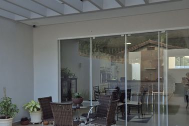 Casa &agrave; venda - 134m&sup2; - Condo