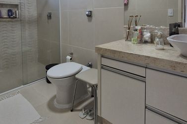 Casa &agrave; venda - 134m&sup2; - Condo