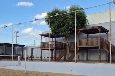 Casa &agrave; venda - 134m&sup2; - Condo