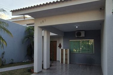 Casa &agrave; venda - 182m&sup2; - JD SANTOS DUMONT 
