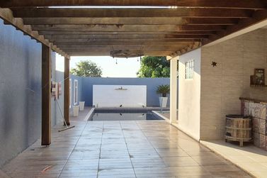Casa &agrave; venda - 182m&sup2; - JD SANTOS DUMONT 