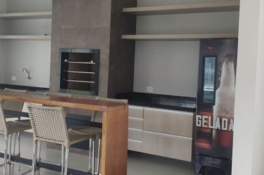 Apartamento &agrave; venda - 120m&sup2; - Centro