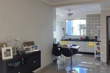 Casa &agrave; venda - 260m&sup2; - JD Progresso 