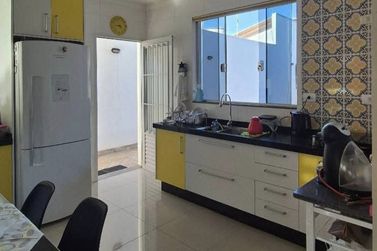 Casa &agrave; venda - 260m&sup2; - JD Progresso 