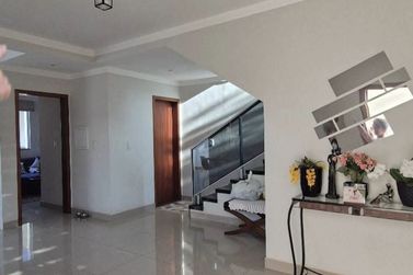 Casa &agrave; venda - 260m&sup2; - JD Progresso 