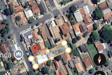 Casa &agrave; venda - 230m&sup2; - Centro