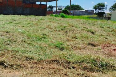 Terreno &agrave; venda - 450m&sup2; - Jardim O&aacute;sis