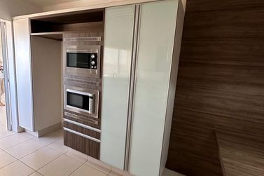 Apartamento &agrave; venda - 200m&sup2; - Centro