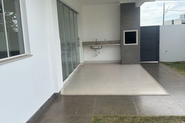 Casa para alugar - 184m&sup2; - Centro