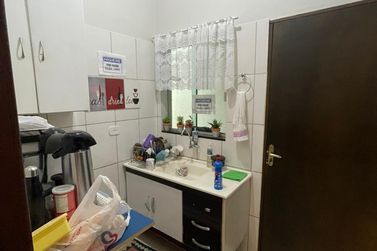 Sala Comercial para alugar - 130m&sup2; - Centro