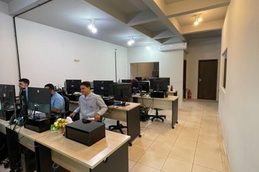 Sala Comercial para alugar - 130m&sup2; - Centro
