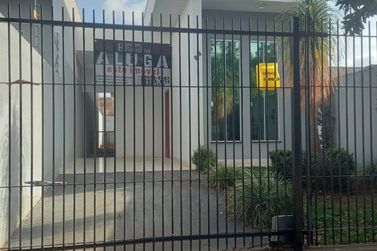 Casa para alugar - 100m&sup2; - Jardim Canad&aacute;