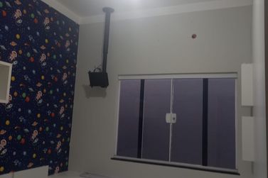 Casa para alugar - 100m&sup2; - Jardim Canad&aacute;