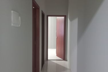 Casa para alugar - 100m&sup2; - Jardim Canad&aacute;
