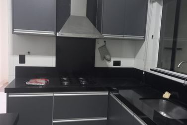 Casa para alugar - 100m&sup2; - Jardim Canad&aacute;