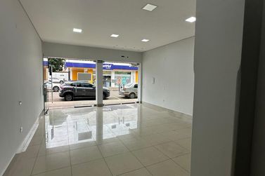 Sala Comercial para alugar - 80m&sup2; - Centro