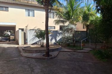 Sobrado &agrave; venda - 637m&sup2; - Centro