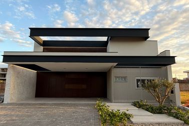 Casa &agrave; venda - 273m&sup2; - Jardim Guanabara