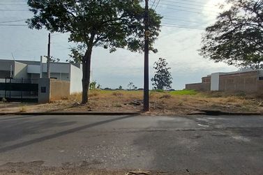 Terreno &agrave; venda - 480m&sup2; - Sumar&eacute;