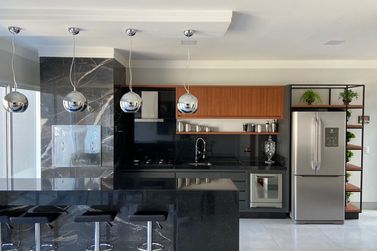 Sobrado &agrave; venda - 205m&sup2; - Jardim Ouro Branco