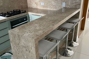 Sobrado &agrave; venda - 205m&sup2; - Jardim Ouro Branco
