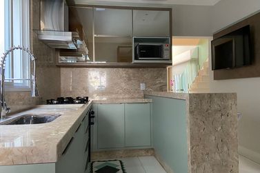 Sobrado &agrave; venda - 205m&sup2; - Jardim Ouro Branco