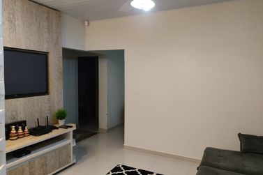Casa &agrave; venda - 200m&sup2; - Jardim S&atilde;o Jorge
