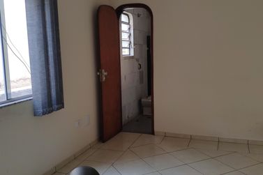 Sal&atilde;o Comercial &agrave; venda - 300m&sup2; - Centro