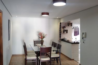 Casa &agrave; venda - 230m&sup2; - Jardim Ouro Branco