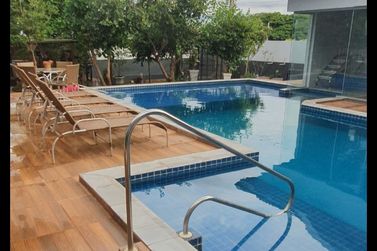 Casa &agrave; venda - 600m&sup2; - Centro