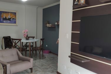 Apartamento &agrave; venda - 90m&sup2; - centro 
