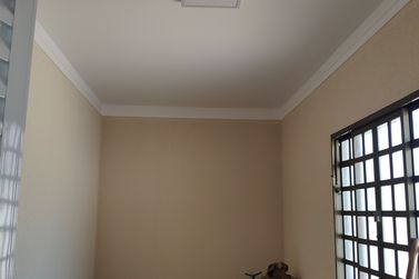 Casa &agrave; venda - 250m&sup2; - Centro 
