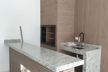 Casa &agrave; venda - 250m&sup2; - Centro 