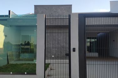 Casa &agrave; venda - 150m&sup2; - CENTRO