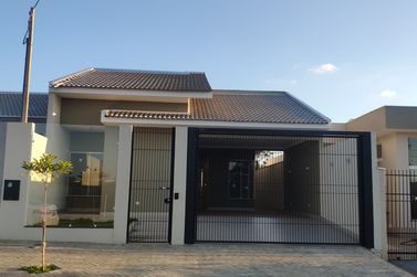 Casa &agrave; venda - 150m&sup2; - CENTRO