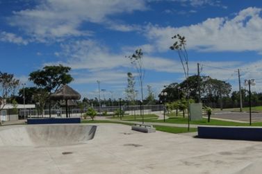 Terreno &agrave; venda - 375m&sup2; - Condom&iacute;nio Bougainville 