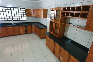 Sobrado &agrave; venda - 330m&sup2; - Jardim S&atilde;o Jo&atilde;o